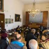 ...e anche il Conservatorio, va anche sottolineato come il capoluogo pugliese non sia riuscito a creare uno spazio permanente dedicato alla sua vita e alla sua musica